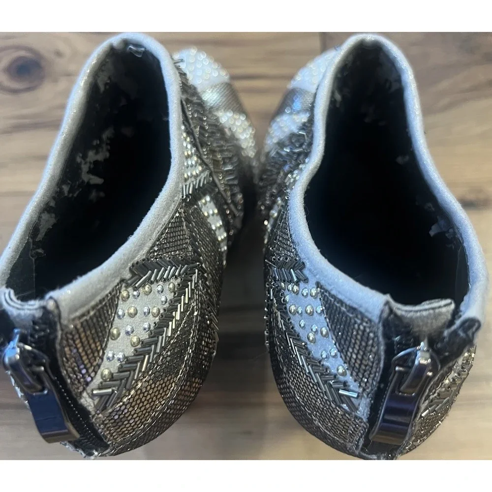 Boston Proper‎ Beaded Studded Ankle Booties Silver Heels 8 Read